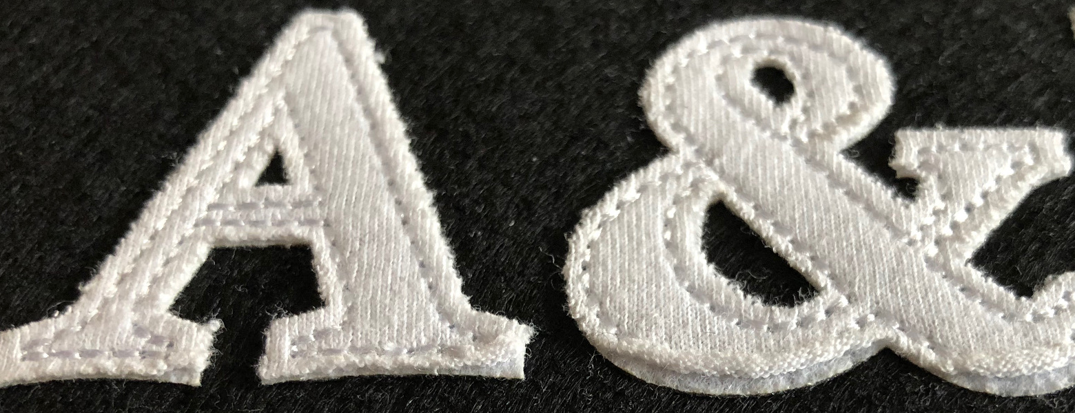 Patch ricamate e in tessuto A&Fish dettaglio lettera